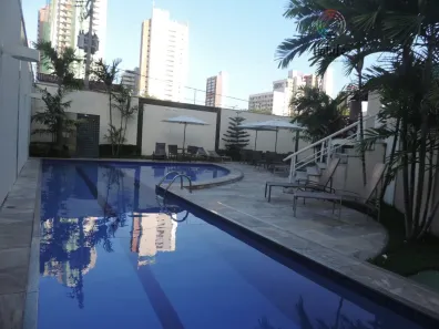 Apartamento com 2 Quartos à venda, 70m² no Meireles, Fortaleza