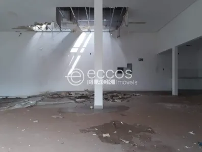 à venda, 180m² no Umuarama, Uberlândia