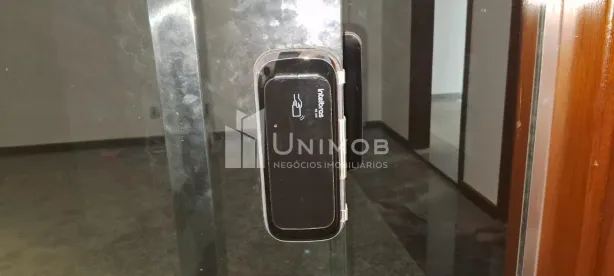 Sala Comercial com 10 Quartos para alugar, 374m² no Cambuí, Campinas