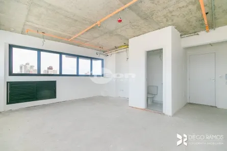 Sala Comercial à venda, 44m² no Vila Assunção, Santo André