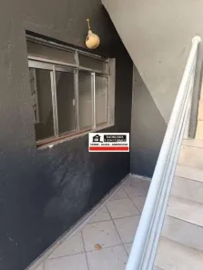 Casa com 2 Quartos para alugar, 60m² no Vila Natália, São Paulo