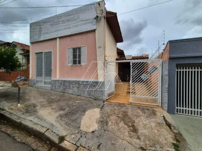 Imóvel Comercial com 3 Quartos à venda, 216m² no Marília, Marília