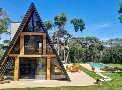 Casa de Condomínio com 3 Quartos à venda, 1310m² no Pedro do Rio, Petrópolis