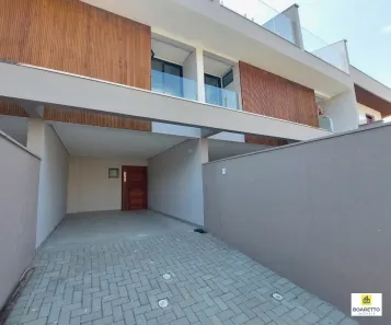 Sobrado com 3 Quartos à venda, 138m² no Bom Retiro, Joinville