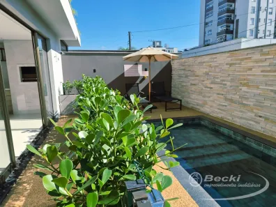 Apartamento com 3 Quartos para alugar, 81m² no Santo Antônio, Joinville
