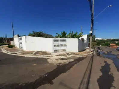 Casa com 2 Quartos à venda, 50m² no Jardim Edisom da Silva Lima, Marília