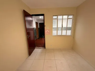 Apartamento com 1 Quarto para alugar, 25m² no Chácara Flora, Petrópolis