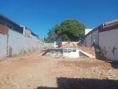Lote/Terreno à venda, 330m² no Parque São Quirino, Campinas