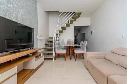Sobrado com 2 Quartos à venda, 59m² no Rio Pequeno, Camboriú