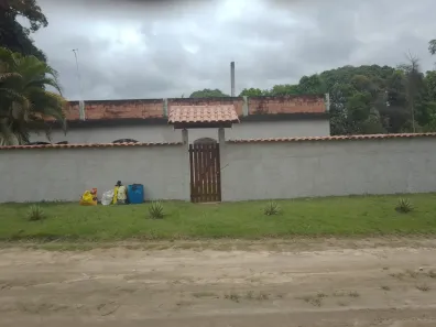 Fazenda/Sítio com 3 Quartos à venda, 1500m² no Centro (Sambaetiba), Itaboraí