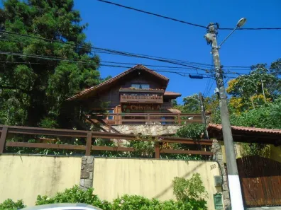 Casa de Condomínio com 4 Quartos à venda, 282m² no Carlos Guinle, Teresópolis