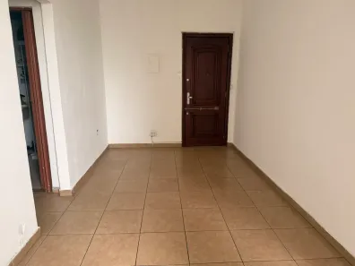 Apartamento com 2 Quartos para alugar, 55m² no Centro, Rio de Janeiro