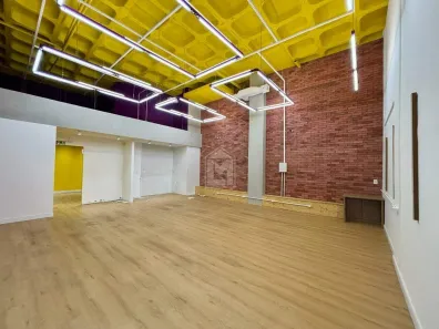 Ponto Comercial para alugar, 75m² no Praia do Canto, Vitória