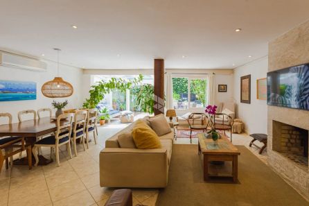 Casa de Condomínio com 4 Quartos à venda, 264m² no Boa Vista, Porto Alegre