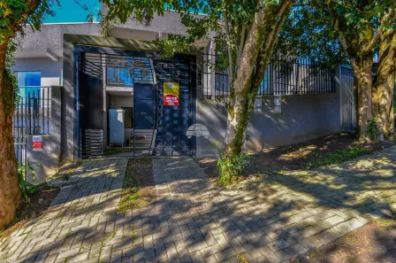 Sobrado com 3 Quartos à venda, 138m² no Taboão, Curitiba