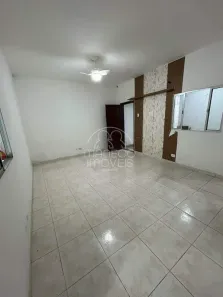 Casa com 3 Quartos para alugar, 90m² no Vila Mathias, Santos