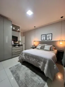 Casa com 4 Quartos à venda, 244m² no Cidade Alta, Cuiabá