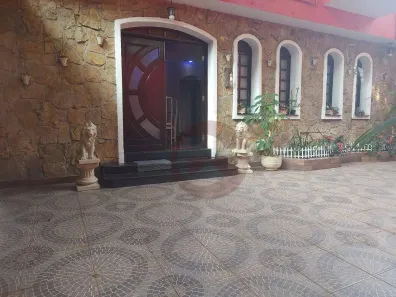 Sobrado com 4 Quartos à venda, 366m² no Parque Continental, São Paulo