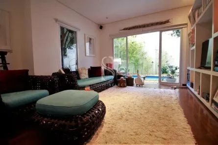 Casa de Condomínio com 4 Quartos à venda, 252m² no Morumbi, São Paulo
