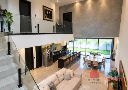Casa com 3 Quartos à venda, 232m² no Pinheirinho, Vinhedo
