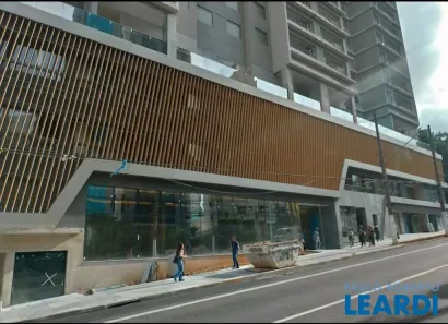 Ponto Comercial à venda, 246m² no Vila Mariana, São Paulo