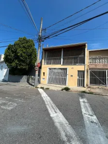 Sobrado com 2 Quartos à venda, 160m² no Vila Vianelo, Jundiaí