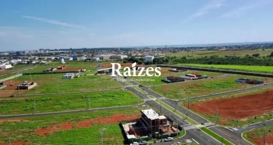 Lote/Terreno à venda, 326m² no Novo Mundo, Uberlândia