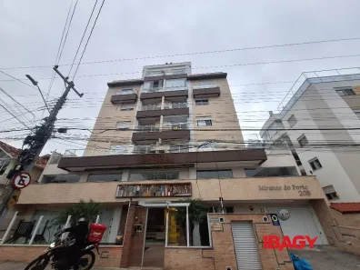 Apartamento com 2 Quartos para alugar, 91m² no Coqueiros, Florianópolis