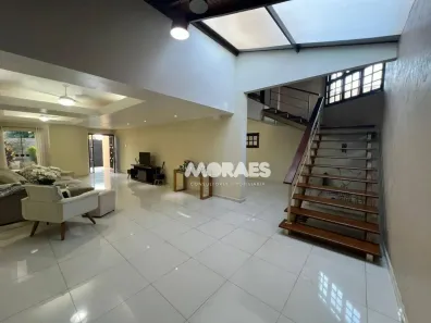 Sobrado com 3 Quartos à venda, 304m² no Parque Jardim Europa, Bauru