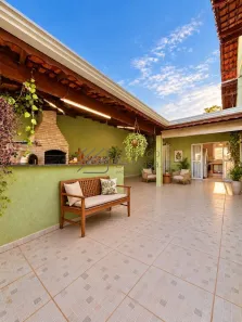 Casa com 4 Quartos à venda, 169m² no Centro, Jarinu