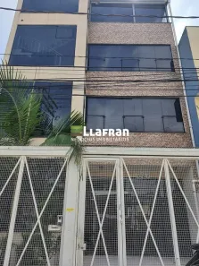 Sala Comercial para alugar, 160m² no Vila Santa Luzia, Taboão da Serra