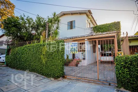 Casa com 9 Quartos à venda, 347m² no Jardim Carvalho, Porto Alegre