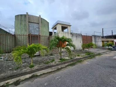 Galpão/Depósito/Armazém para alugar, 700m² no Boa Vista-Castelão, Fortaleza
