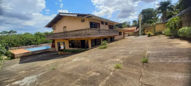 Fazenda/Sítio com 3 Quartos à venda, 500m² no Setor Urias Magalhães, Goiânia