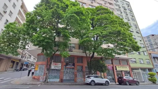 Apartamento com 3 Quartos para alugar, 102m² no Independência, Porto Alegre