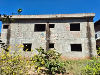 Casa com 3 Quartos à venda, 505m² no Centro, Cravinhos