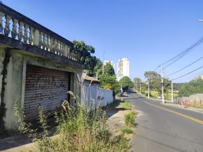 Casa com 3 Quartos à venda, 176m² no Vila Embaré, Valinhos