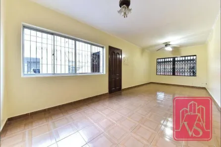 Sobrado com 4 Quartos para venda ou aluguel, 315m² no Paulicéia, São Bernardo do Campo