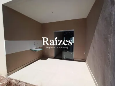 Casa com 2 Quartos à venda, 70m² no Jardim Europa, Uberlândia