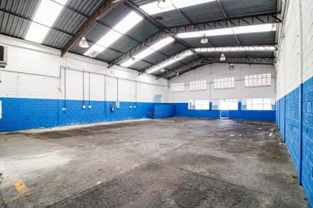 Galpão/Depósito/Armazém à venda, 420m² no Jardim Riacho das Pedras, Contagem