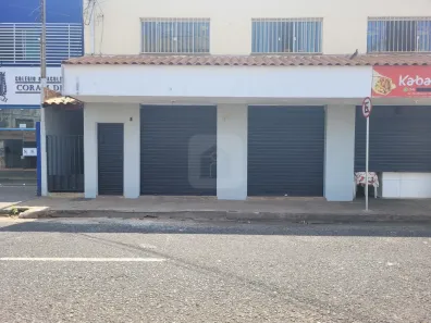 Ponto Comercial para alugar, 87m² no Centro, Uberlândia