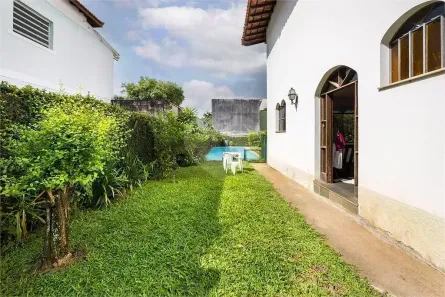 Sobrado com 4 Quartos à venda, 458m² no Jardim Petrópolis, São Paulo