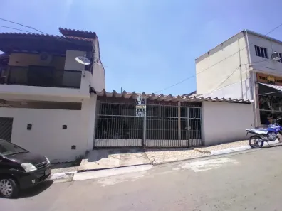 Casa com 3 Quartos à venda, 260m² no Jardim Aida, Guarulhos