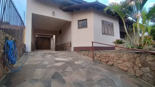 Casa com 3 Quartos à venda, 165m² no Santo Inácio, Esteio