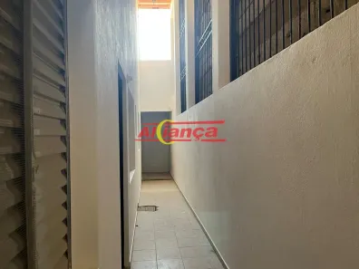 Casa com 1 Quarto para alugar, 60m² no Parque Flamengo, Guarulhos