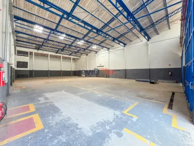 Galpão/Depósito/Armazém para alugar, 800m² no Serraria, Diadema