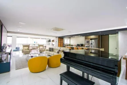 Apartamento com 4 Quartos à venda, 236m² no Vila Gilda, Santo André