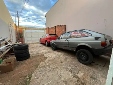 Casa com 2 Quartos à venda, 80m² no Vila Santa Madre Cabrini, São Carlos