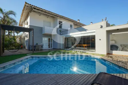 Casa de Condomínio com 4 Quartos à venda, 300m² no Jardim Santa Helena, São Paulo