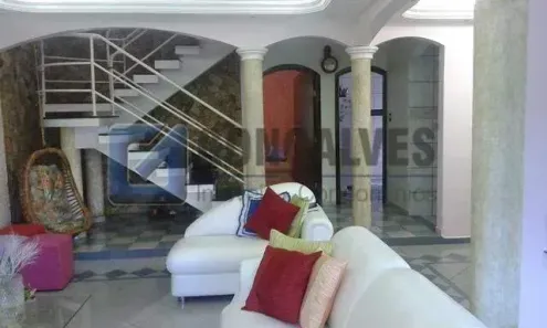 Sobrado com 4 Quartos à venda, 290m² no Alves Dias, São Bernardo do Campo